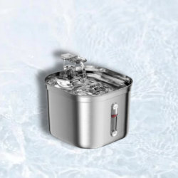 Top view of pet fountain showing water circulation and bowl design